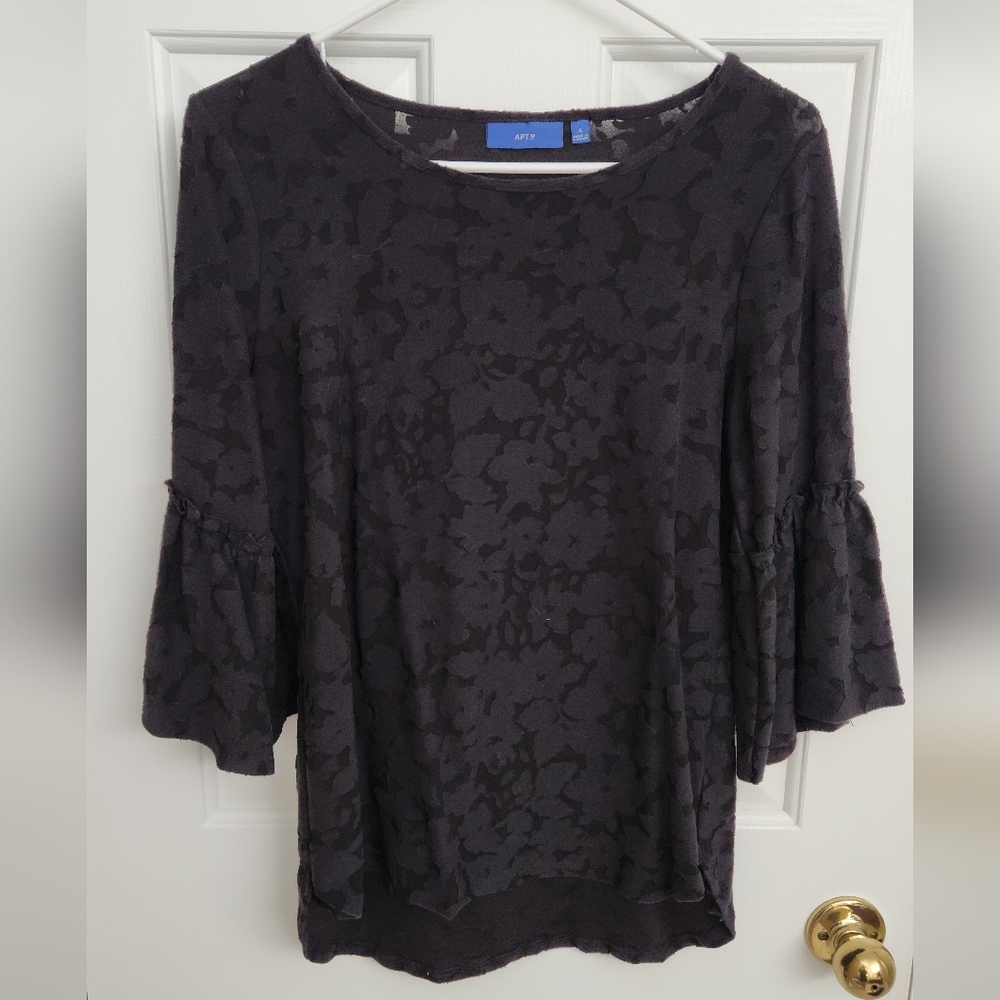 Apt. 9 Black 3/4 Bell Sleeve Blouse